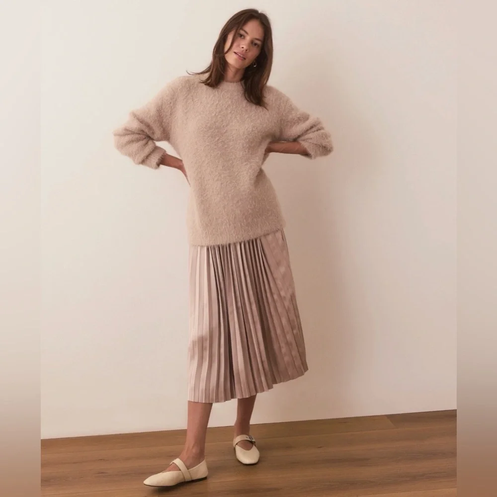 Chelsea Pleated Midi Skirt - Champagne - Picture 4 of 10